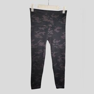 SPANX Grey Camo Leggings Size M